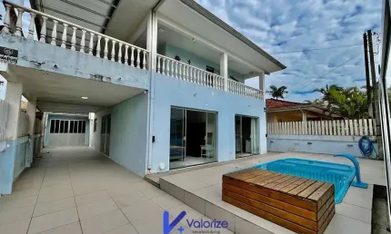 Casa com 4 quartos à venda na Avenida Monteiro Lobato, 185, Balneário Itapuã, Pontal do Paraná