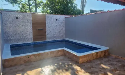Casa para venda em itanhaém, santa terezinha, 2 dormitórios, 1 suíte, 1 banheiro, 2 vagas
