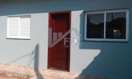 Casa para Venda em Peruíbe, Estancia dos Eucaliptos, 2 dormitórios, 1 banheiro, 2 vagas
