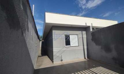 Casa para Venda em Itanhaém, Tupy, 3 dormitórios, 1 suíte, 1 banheiro, 2 vagas