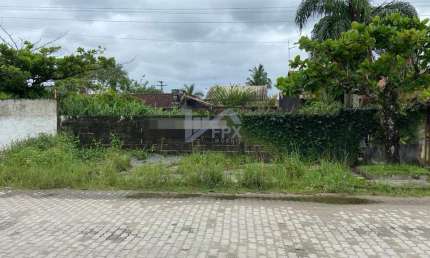 Terreno à venda na Avenida Flacides Ferreira, 796, Jardim Diplomata, Itanhaém