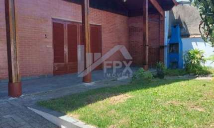 Casa para Venda em Peruíbe, Centro, 2 dormitórios, 1 suíte, 1 banheiro, 3 vagas