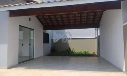 Casa para Venda em Peruíbe, Jardim Jangada, 2 dormitórios, 1 suíte, 1 banheiro, 4 vagas