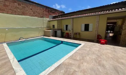 Casa para Venda em Itanhaém, Tupy, 3 dormitórios, 1 suíte, 1 banheiro, 4 vagas