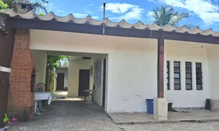 Casa para Venda em Itanhaém, Gaivota, 2 dormitórios, 3 banheiros, 3 vagas