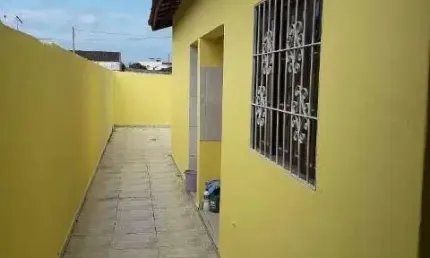Casa para Venda em Itanhaém, Jamaica, 1 dormitório, 1 suíte, 1 banheiro, 2 vagas