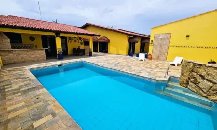 Casa para Venda em Itanhaém, Jardim Suarão, 6 dormitórios, 2 suítes, 3 banheiros