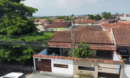 Casa para Venda em Peruíbe, Park D`Aville, 4 dormitórios, 2 suítes, 1 banheiro, 2 vagas
