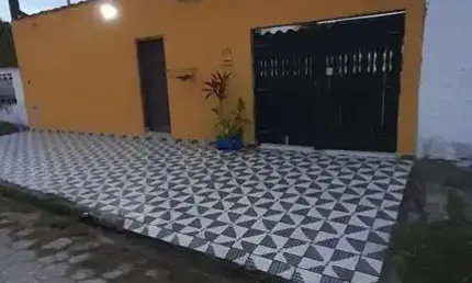 Casa para Venda em Mongaguá, Jardim Santana, 2 dormitórios, 2 suítes, 1 banheiro, 4 vagas