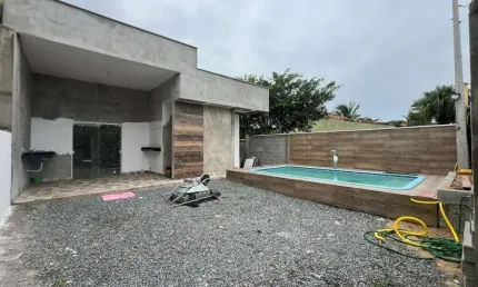 Casa para Venda em Itanhaém, Jamaica, 3 dormitórios, 1 suíte, 1 banheiro, 4 vagas