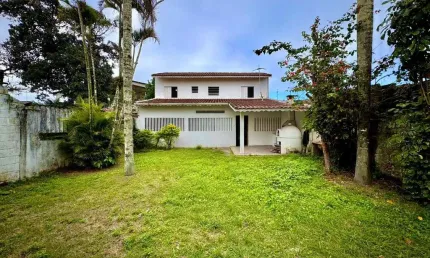 Casa para Venda em Itanhaém, Nova Itanhaém, 3 dormitórios, 2 banheiros, 6 vagas