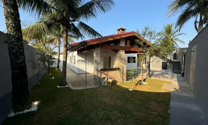 Casa para Venda em Itanhaém, Bopiranga, 3 dormitórios, 1 suíte, 2 banheiros, 5 vagas