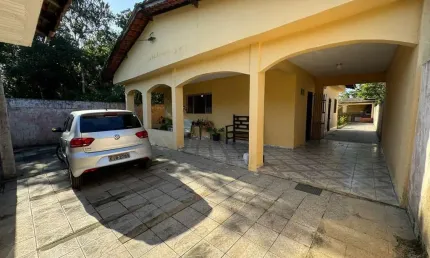 Casa para Venda em Itanhaém, Gaivota, 3 dormitórios, 1 suíte, 1 banheiro, 4 vagas