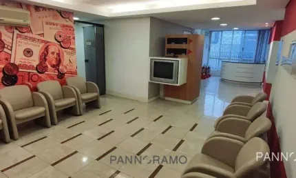 Conjunto comercial de 350m² para alugar no centro de curitiba: mobiliado e equipado