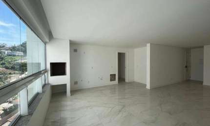 Apartamento com 3 dormitórios à venda, 107 m² por R$ 677.000,00 - Escola Agrícola - Blumenau/SC