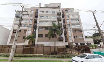 Cobertura em Santa Felicidade, com localização privilegiada na Avenida Manoel Ribas