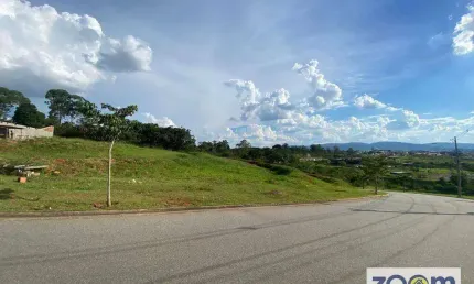 Terreno à Venda – 685 m² – Condomínio Alto Padrão – Vista para a Represa e Parque da Cidade – Jundiaí/SP