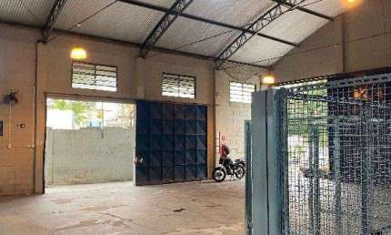 Galpão para venda com localização privilegiada em Jundiaí