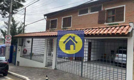 Casa com 3 dormitórios à venda, 212 m² por R$ 1.060.000,00 - Jardim Petrópolis - Jundiaí/SP