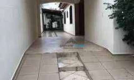 Casa com 3 dormitórios à venda, 175 m² por R$ 695.000,00 - Vila Haro - Sorocaba/SP