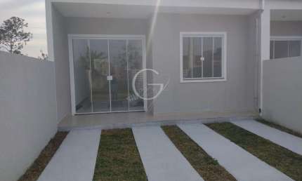 CASA GEMINADA COM 02 QUARTOS NO BALNEÁRIO PRIMAVERA