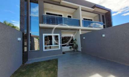 SOBRADO PADRÃO MODERNO COM 03 QUARTOS (SENDO 01 SUÍTE) EM SHANGRI-LÁ!!