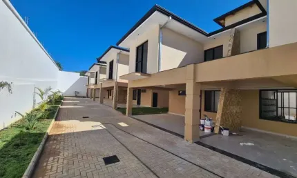 Casa 4 qtos 2 vagas alto padrão em condomínio com 5 casas na Pampulha - CA00601