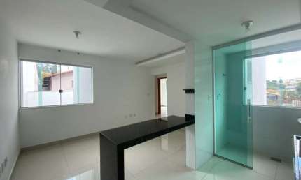 Apartamento 3 quartos, suíte com varanda no Itapoã, 2 vagas - AP3084