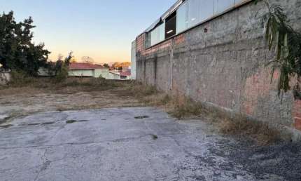 Terreno à venda na Rua Érico Veríssimo, 1335, Santa Mônica, Belo Horizonte