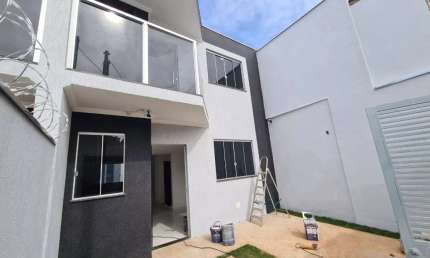 Casa Independente de 3 qtos com ótima localização no B. Piratininga - CA3229