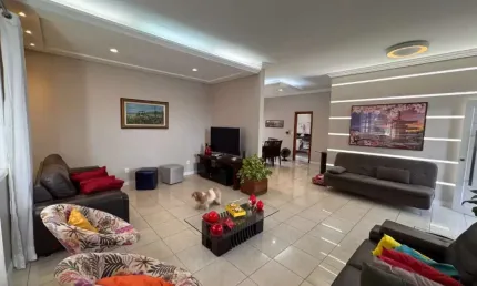 Casa térrea 4 quartos, 3 vagas em lote de 390m2 no Santa Amelia - CA3345