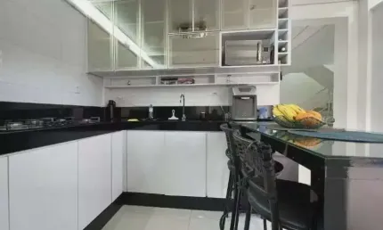 Casa 3 quartos ,  Santa Amélia, Belo Horizonte - CA3405