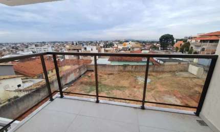 Apto de 2 qtos alto padrão no B. Copacabana - AP3419