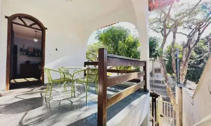 Casa Colonial de 3 quarto(s),  Santa Amélia, Belo Horizonte - CA3331