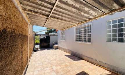 Casa Plana com 2 Quartos, Lote Amplo e Garagem – Piratininga BH - CA3506