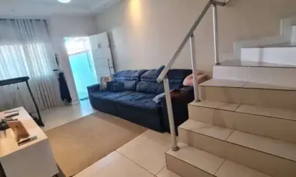 Sobrado à venda por R$ 590.000,00 - Astúrias - Guarujá/SP