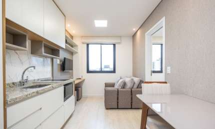 Lindo apartamento no Centro de Curitiba, até 2 pessoas