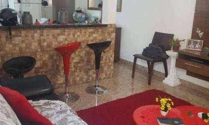 Casa  Caraguatatuba, 2 dormitórios, 2 vagas cobertas