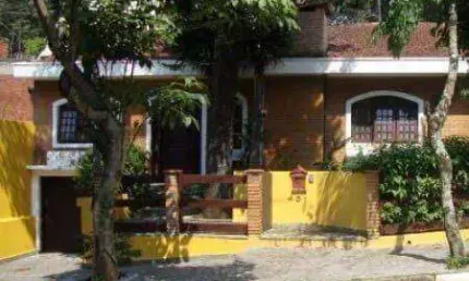 Casa Vila Albertina 4 dormitórios 5 vagas e piscina