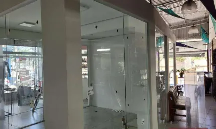 Box/Garagem para alugar por R$ 1.100,00/mês - Ponte Grande - Guarulhos/SP