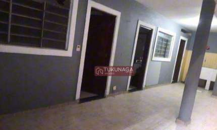 Sobrado com 3 dormitórios para alugar, 300 m² por R$ 3.645,00/mês - Cidade Jardim Cumbica - Guarulhos/SP