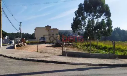 Lote / Terreno de Bairro Para Alugar no bairro Laranjeiras em Caieiras