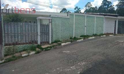 Casa Para Vender com 3 quartos no bairro Vera Tereza em Caieiras