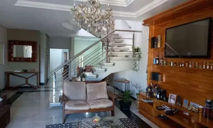 Sobrado com 2 dormitórios à venda, 213 m² por R$ 1.200.000,00 - Villa Verde - Franco da Rocha/SP
