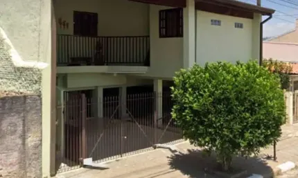 Sobrado Para Vender com 4 quartos no bairro Região Central em Caieiras