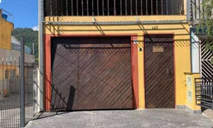 Sobrado Para Vender com 3 quartos 1 suítes no bairro Laranjeiras em Caieiras