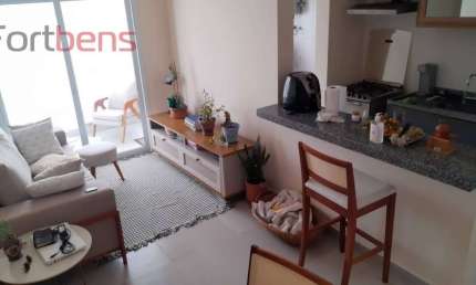 Apartamento Para Vender com 2 quartos 1 suítes no bairro Região Central em Caieiras