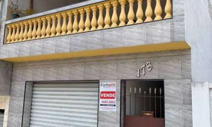 Sobrado Para Vender com 5 quartos no bairro Região Central em Caieiras