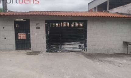 Sobrado Para Vender com 3 quartos 2 suítes no bairro CENTRO em Franco Da Rocha