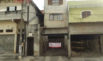 Sobrado Para Vender com 3 quartos 1 suítes no bairro Laranjeiras em Caieiras